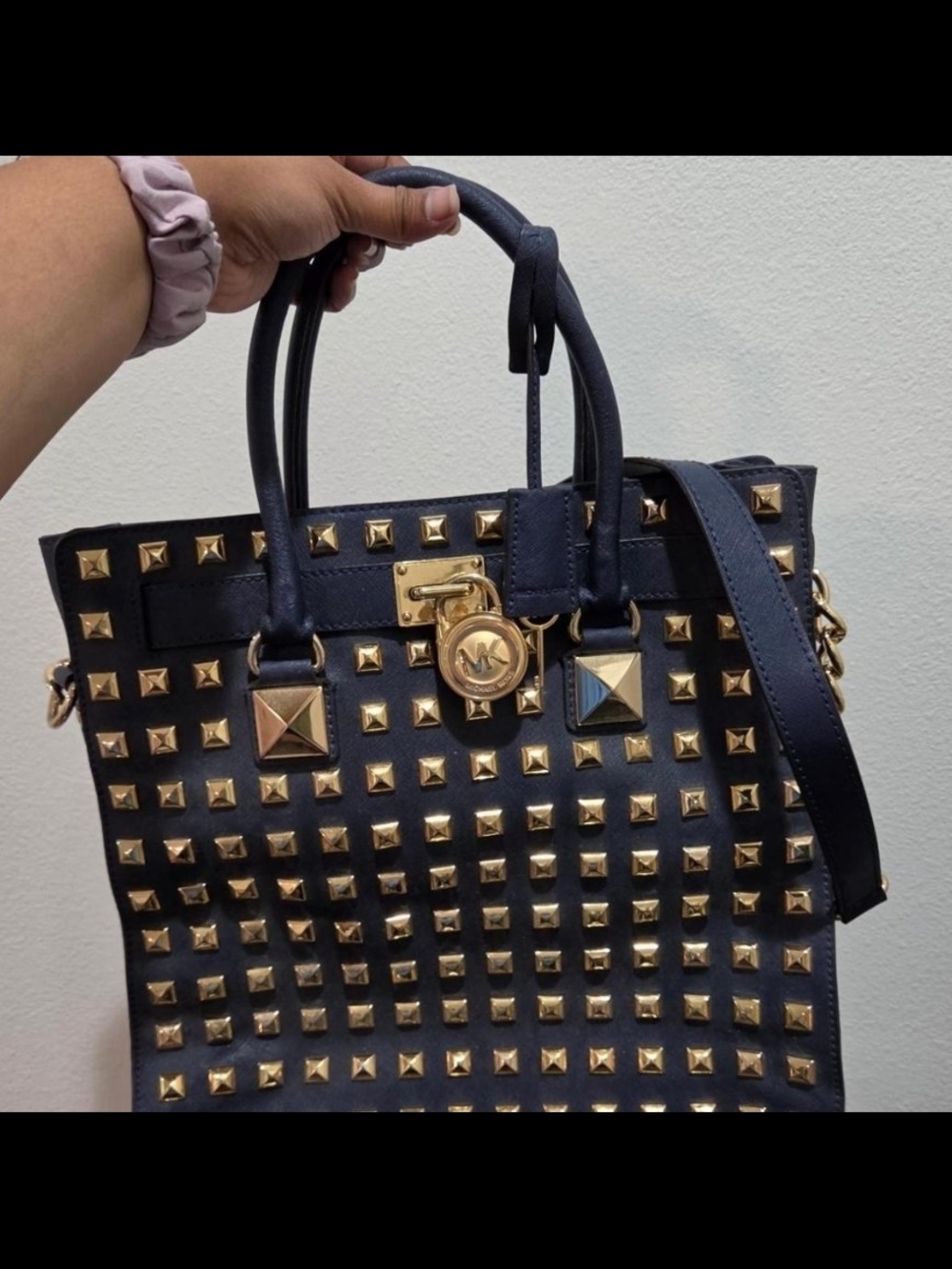 Michael Kors Navy Hamilton Limited Tote with Gold Pyramid Studs - Picture 3 of 6